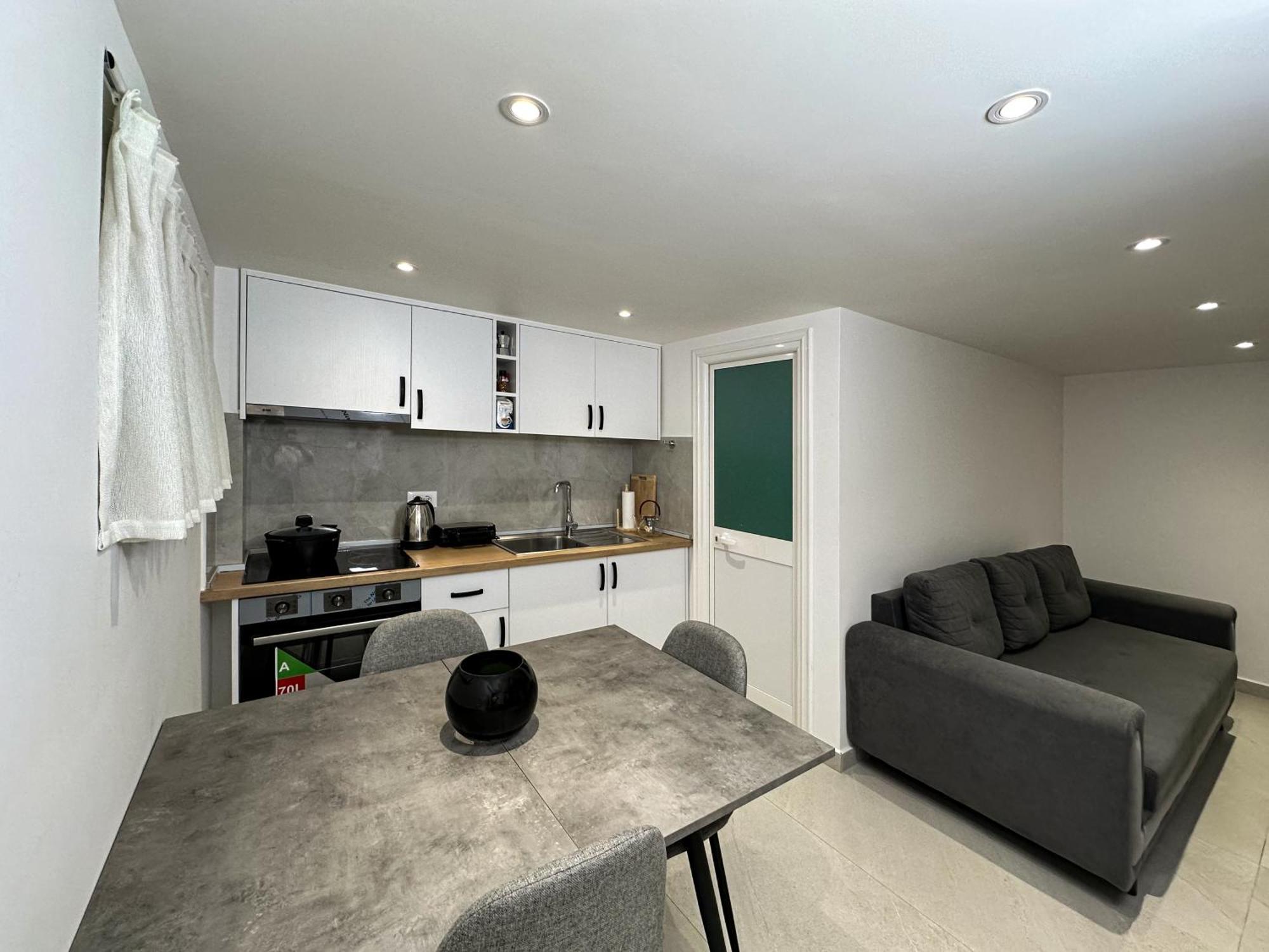 Home Select Tirana 2 Экстерьер фото